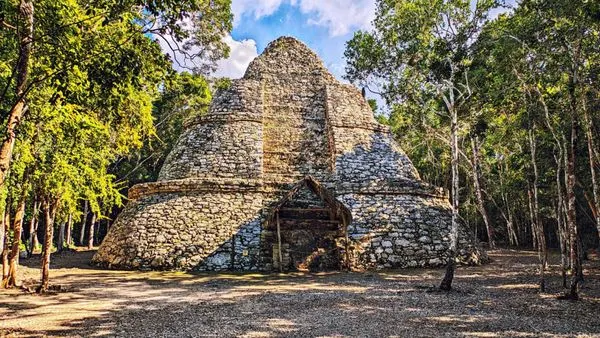 Destino: Cobá